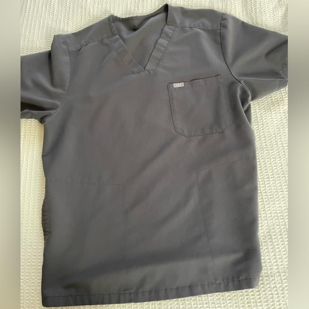 Figs Mens Scrub Top